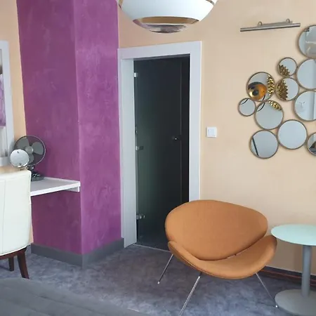 Květinový V Chomutově Apartamento *